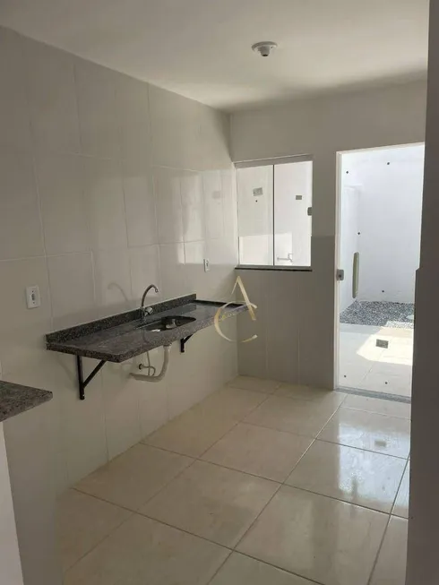 Foto 1 de Casa com 2 Quartos à venda, 57m² em Palhada, Nova Iguaçu