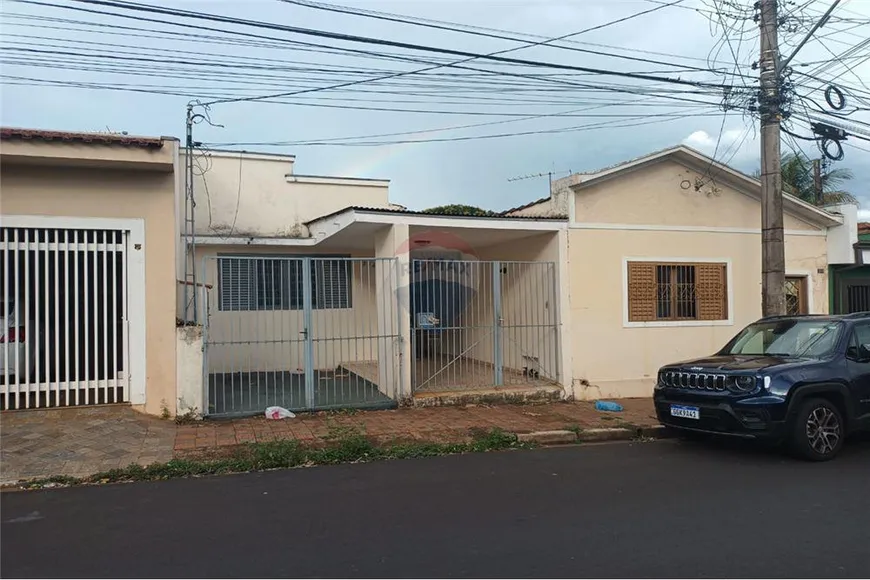 Foto 1 de Casa com 2 Quartos à venda, 108m² em Vila Tibério, Ribeirão Preto