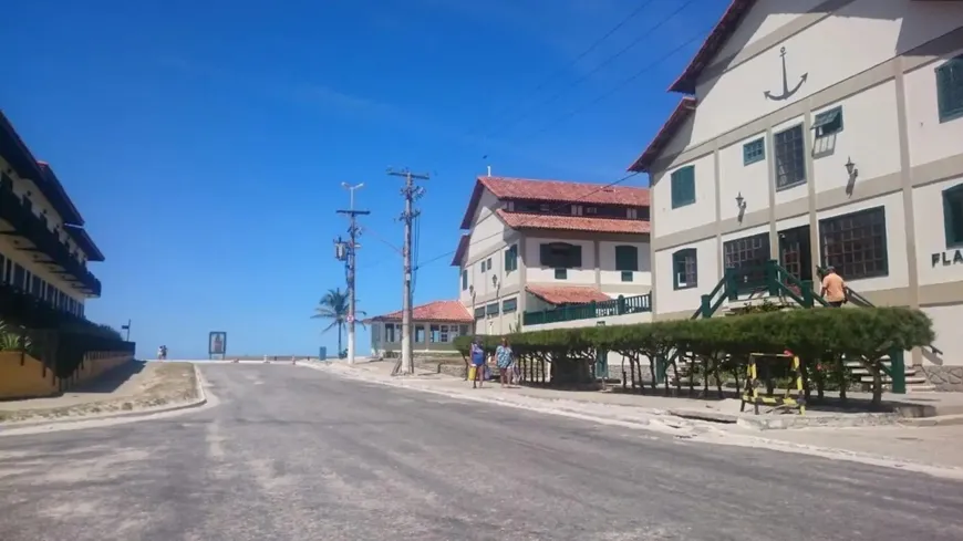 Foto 1 de Casa de Condomínio com 3 Quartos à venda, 90m² em Peró, Cabo Frio