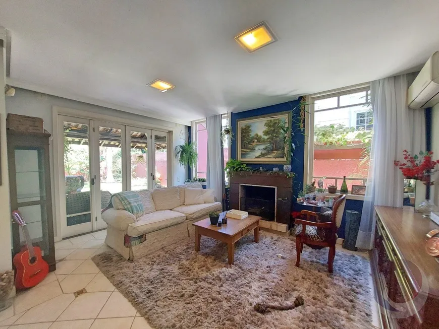 Foto 1 de Casa de Condomínio com 5 Quartos à venda, 378m² em Lagoa do Peri, Florianópolis