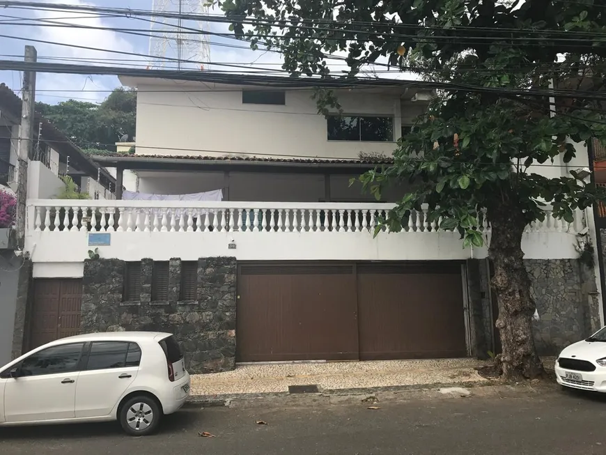 Foto 1 de Imóvel Comercial com 4 Quartos à venda, 232m² em Garibaldi, Salvador