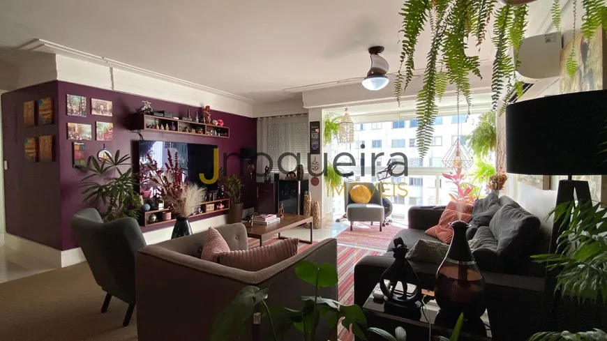 Foto 1 de Apartamento com 2 Quartos à venda, 95m² em Vila Nova Conceição, São Paulo