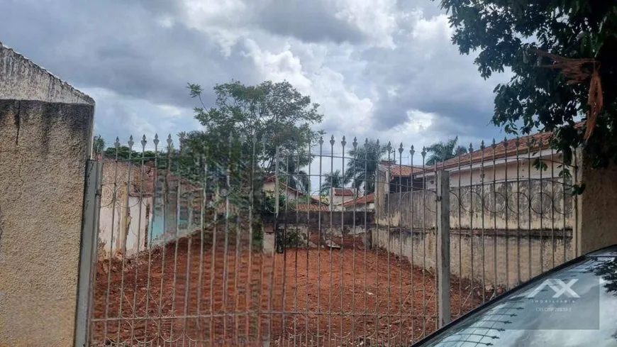 Foto 1 de Lote/Terreno à venda, 242m² em Vila Coralina, Bauru