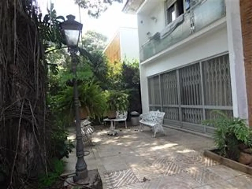 Foto 1 de Casa com 4 Quartos à venda, 300m² em Jardim Paulista, São Paulo