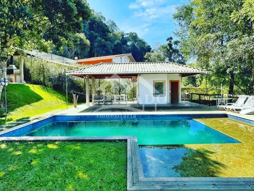 Foto 1 de Casa com 4 Quartos à venda, 455m² em Itaipava, Petrópolis