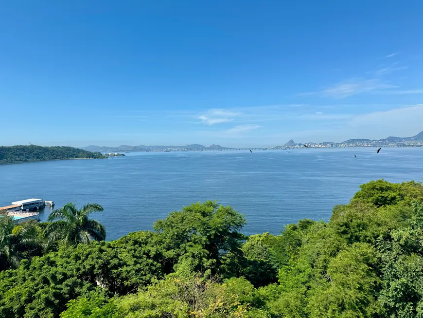 Foto 1 de Apartamento com 3 Quartos à venda, 136m² em Jardim Guanabara, Rio de Janeiro