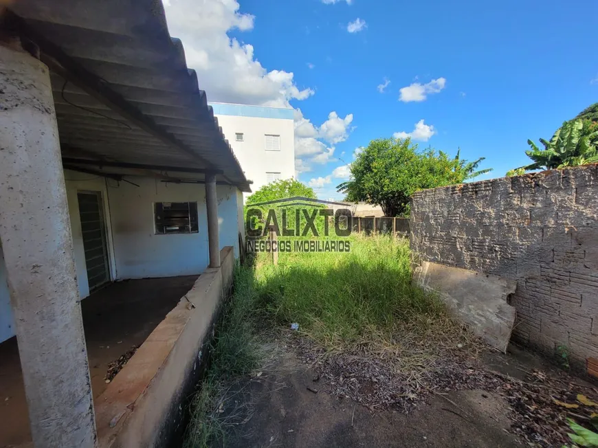 Foto 1 de Lote/Terreno à venda, 360m² em Tubalina, Uberlândia