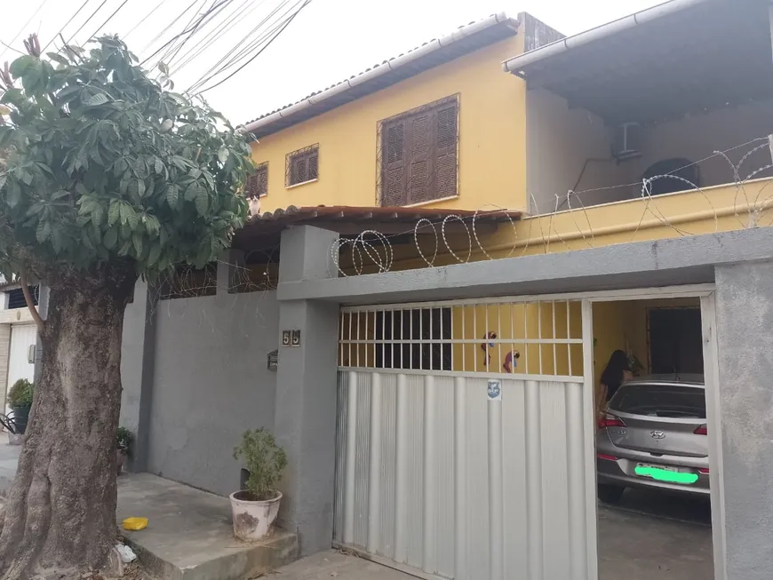 Foto 1 de Casa com 5 Quartos à venda, 108m² em Maraponga, Fortaleza