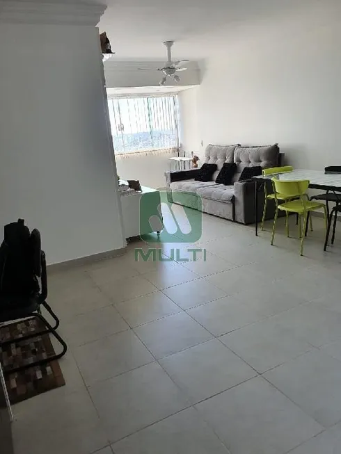 Foto 1 de Apartamento com 3 Quartos à venda, 90m² em Centro, Uberlândia