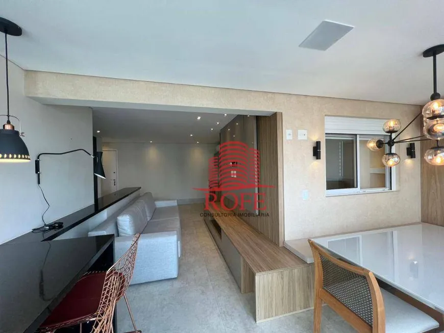 Foto 1 de Apartamento com 2 Quartos para alugar, 74m² em Aclimação, São Paulo