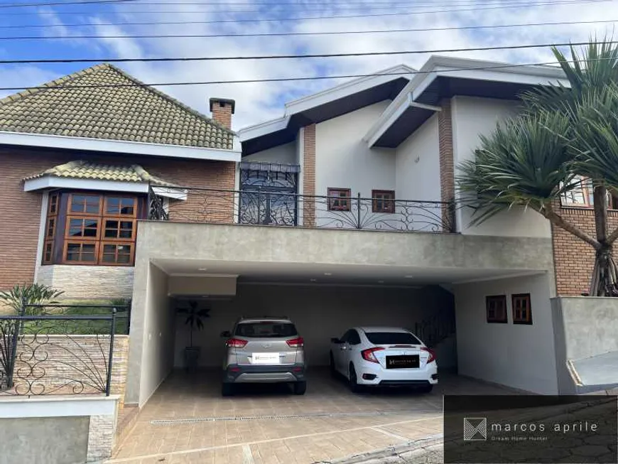 Foto 1 de Casa de Condomínio com 6 Quartos à venda, 535m² em Vila Zezé, Jacareí