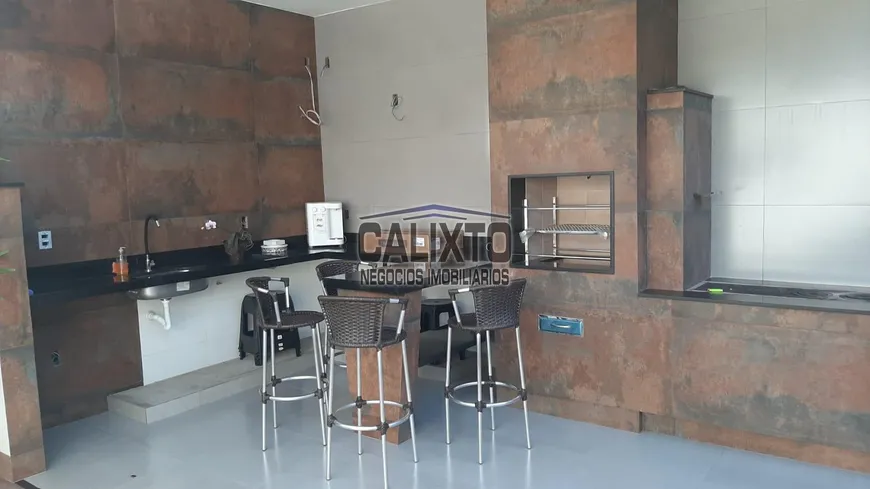 Foto 1 de Casa com 4 Quartos à venda, 259m² em Cidade Jardim, Uberlândia