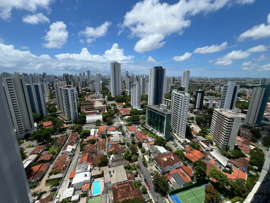 Foto 1 de Apartamento com 4 Quartos à venda, 137m² em Casa Forte, Recife