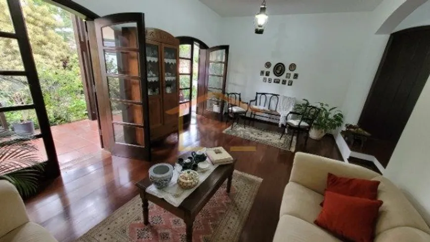 Foto 1 de Casa com 3 Quartos à venda, 252m² em Vila Rosalia, Guarulhos