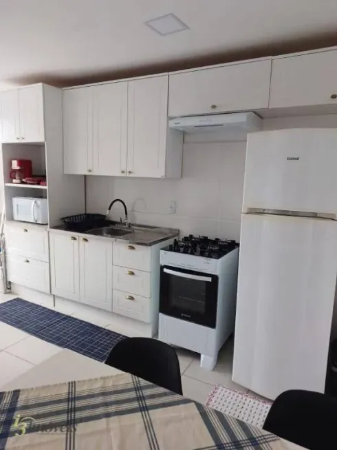 Foto 1 de Apartamento com 2 Quartos para alugar, 55m² em Alto São Bento, Itapema