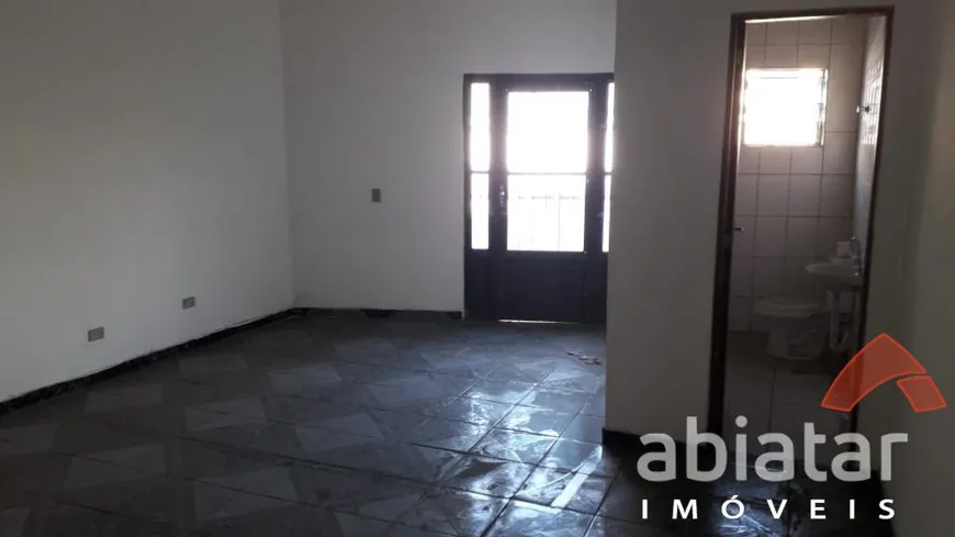 Foto 1 de Sala Comercial para alugar, 21m² em Jardim Maria Rosa, Taboão da Serra