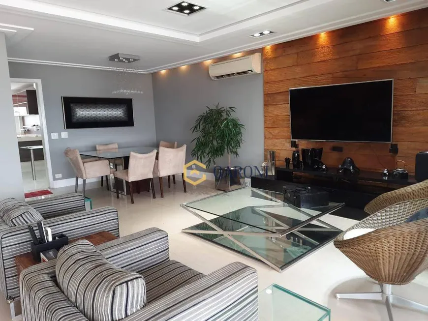 Foto 1 de Apartamento com 4 Quartos para alugar, 206m² em Lapa, São Paulo