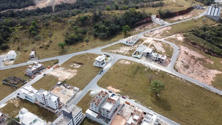 Foto 1 de Lote/Terreno à venda, 360m² em Guarujá Mansões, Betim