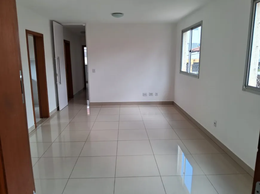 Foto 1 de Apartamento com 3 Quartos para alugar, 85m² em Sagrada Família, Belo Horizonte