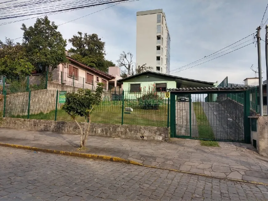 Foto 1 de Casa com 3 Quartos à venda, 100m² em Charqueadas, Caxias do Sul