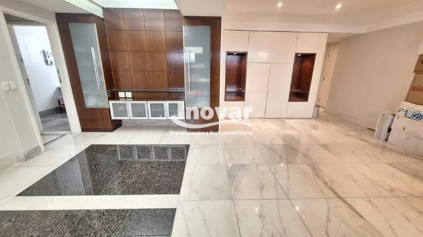 Foto 1 de Apartamento com 4 Quartos à venda, 197m² em Santa Efigênia, Belo Horizonte