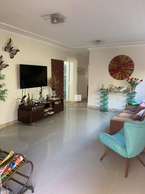 Foto 1 de Casa com 3 Quartos à venda, 190m² em Areal, Águas Claras