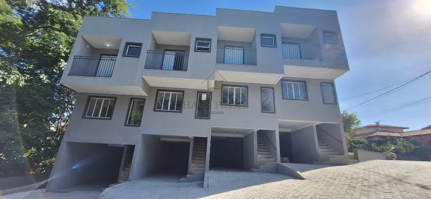 Foto 1 de Casa de Condomínio com 2 Quartos à venda, 104m² em Jardim Rio das Pedras, Cotia