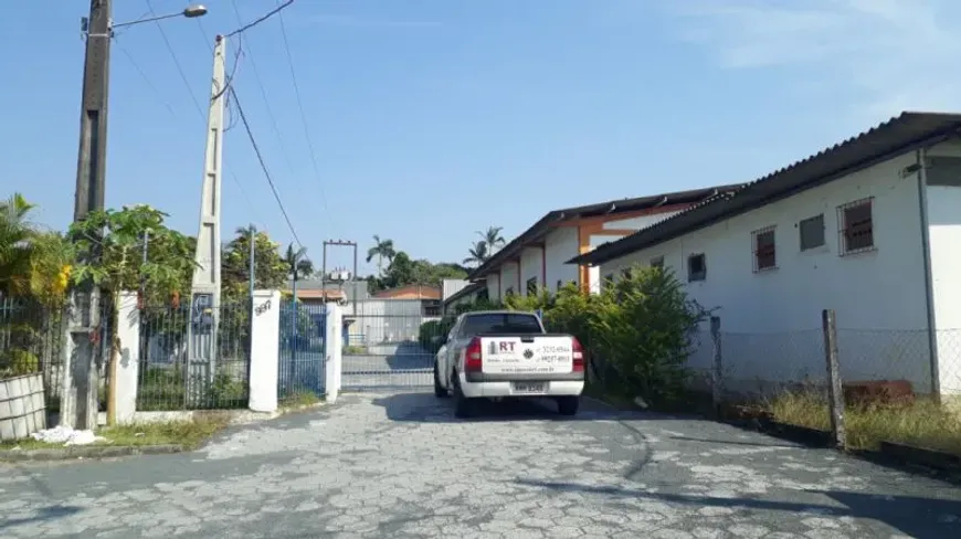 Foto 1 de Galpão/Depósito/Armazém à venda, 3200m² em Itoupavazinha, Blumenau