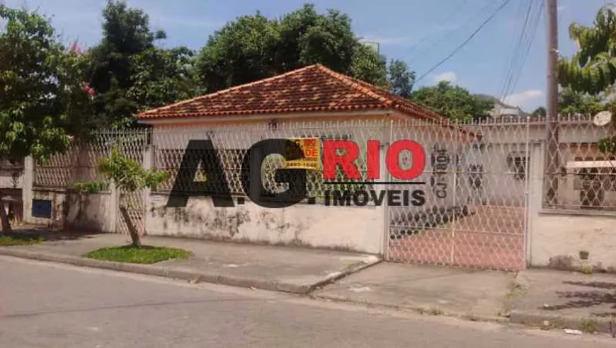 Foto 1 de Casa com 7 Quartos à venda, 76m² em Praça Seca, Rio de Janeiro