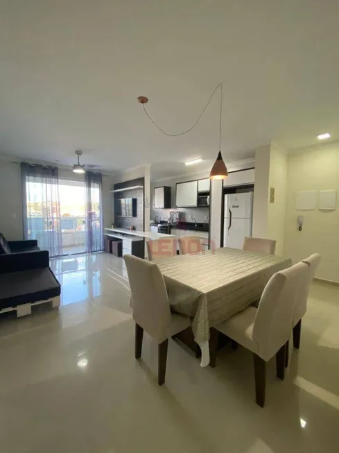 Foto 1 de Apartamento com 3 Quartos à venda, 96m² em Bombas, Bombinhas