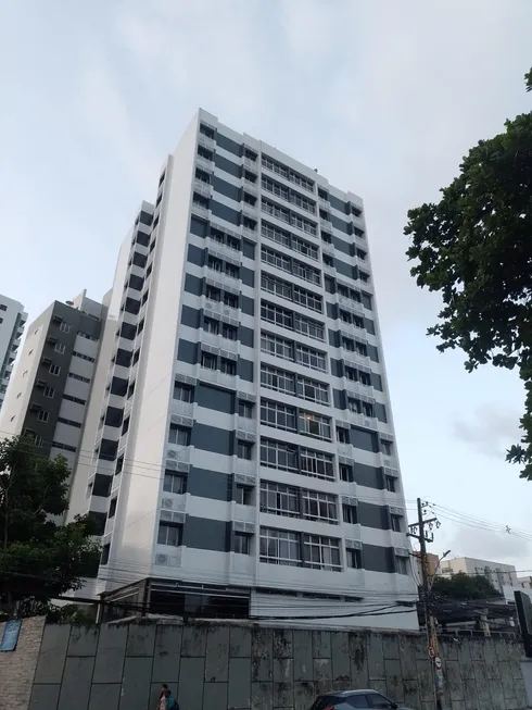 Foto 1 de Apartamento com 3 Quartos à venda, 90m² em Derby, Recife