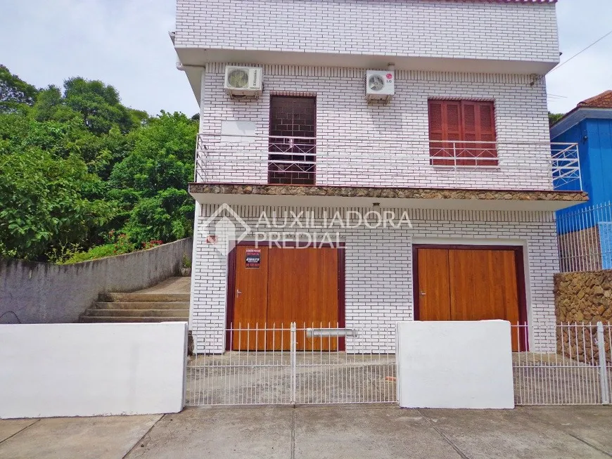 Foto 1 de Casa com 4 Quartos à venda, 210m² em Coronel Nassuca, Guaíba