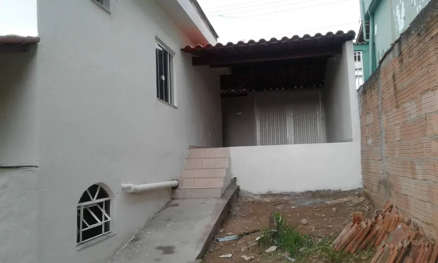 Foto 1 de Casa com 2 Quartos à venda, 360m² em Vila Santa Terezinha, São João Del Rei