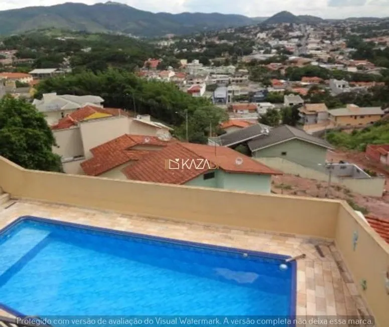 Foto 1 de Casa com 3 Quartos à venda, 260m² em Centro, Atibaia