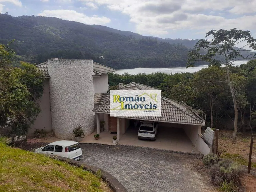 Foto 1 de Casa com 3 Quartos à venda, 300m² em MARIPORA, Mairiporã