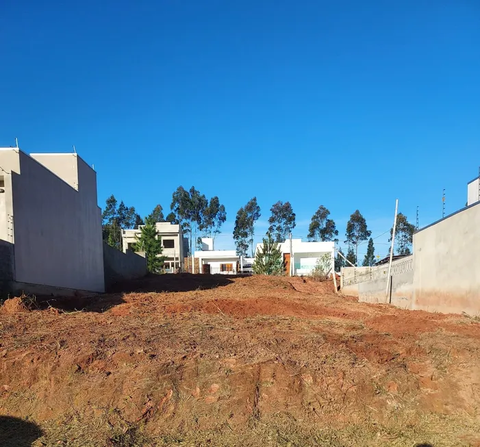 Foto 1 de Lote/Terreno à venda, 300m² em Canudos, Novo Hamburgo