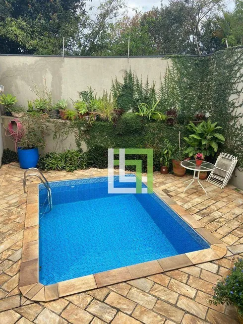 Foto 1 de Sobrado com 4 Quartos à venda, 140m² em Vila Santana II, Jundiaí