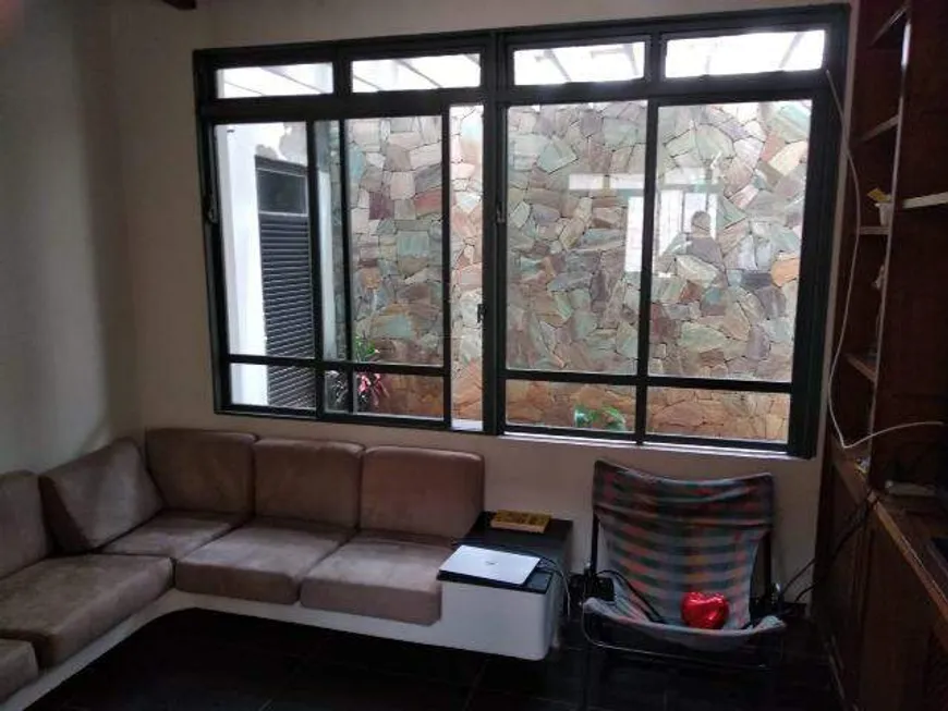 Foto 1 de Casa com 5 Quartos à venda, 250m² em Nossa Senhora Aparecida, Uberlândia