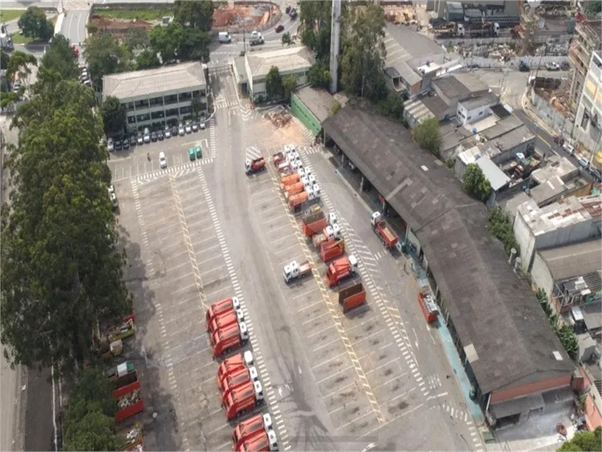 Foto 1 de Galpão/Depósito/Armazém para alugar, 3688m² em São Mateus, São Paulo