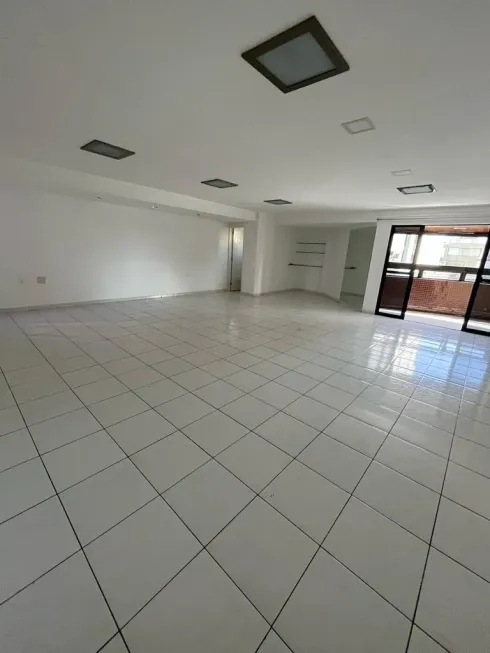 Foto 1 de Apartamento com 4 Quartos à venda, 207m² em Manaíra, João Pessoa