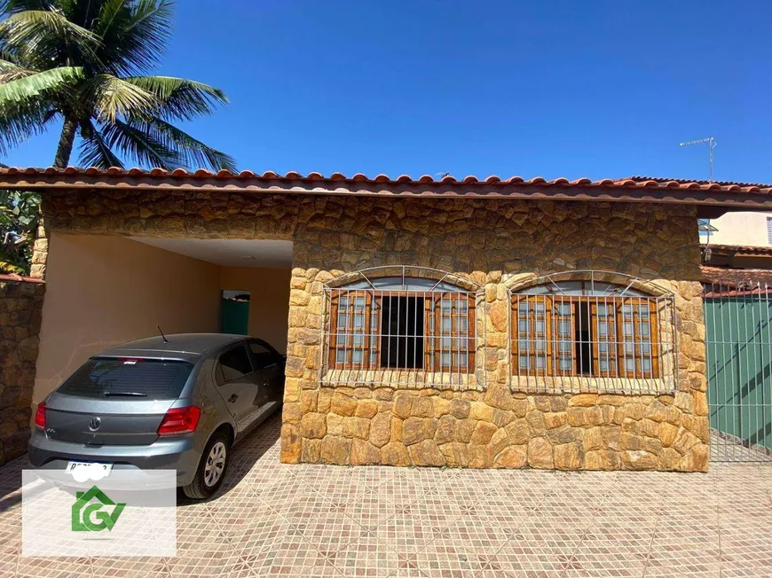 Foto 1 de Casa com 3 Quartos à venda, 250m² em GOLFINHO, Caraguatatuba