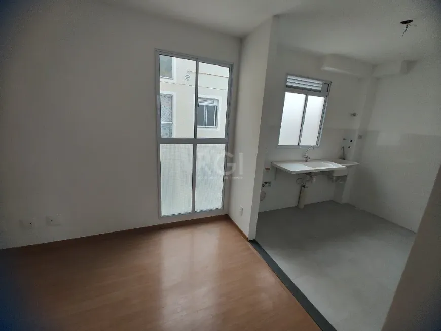 Foto 1 de Apartamento com 2 Quartos à venda, 41m² em Restinga, Porto Alegre