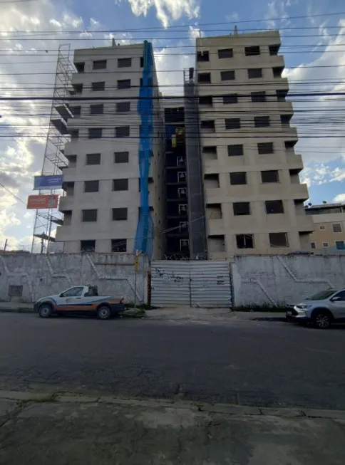 Foto 1 de Apartamento com 2 Quartos à venda, 66m² em Centro, Contagem