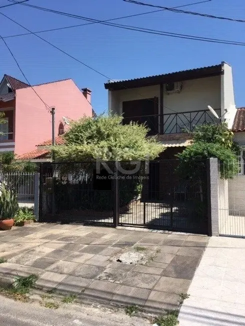 Foto 1 de Casa com 3 Quartos à venda, 139m² em Hípica, Porto Alegre