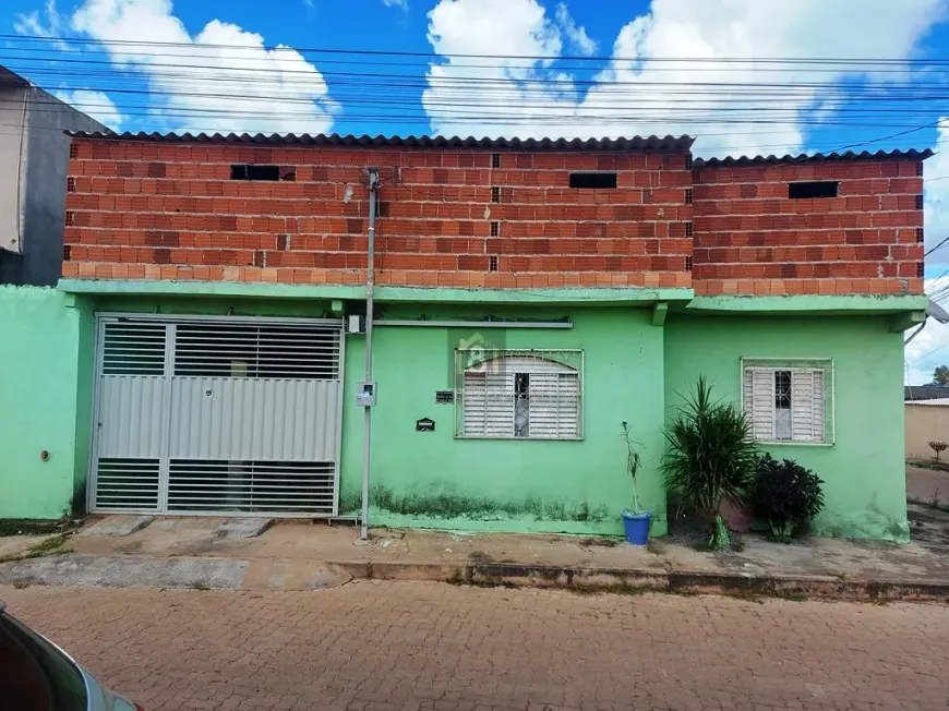 Foto 1 de Casa com 2 Quartos à venda, 100m² em Setor Habitacional Sol Nascente, Brasília