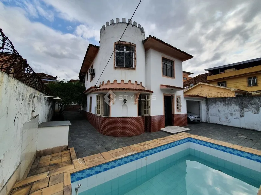 Foto 1 de Casa com 5 Quartos à venda, 154m² em Higienópolis, Rio de Janeiro