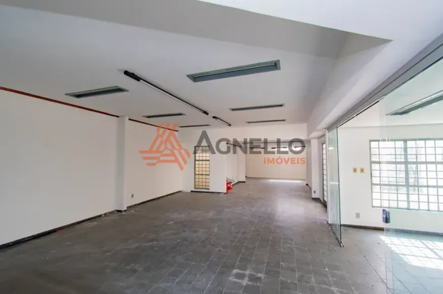 Foto 1 de Ponto Comercial com 4 Quartos à venda, 278m² em Estação, Franca