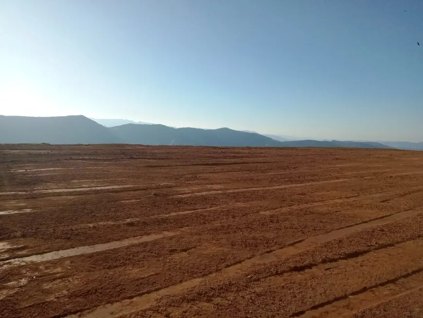 Foto 1 de Fazenda/Sítio à venda, 110000m² em Zona Rural, Cristina