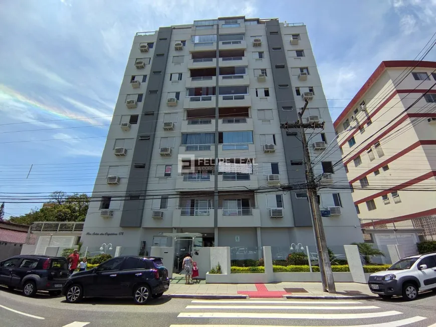 Foto 1 de Apartamento com 3 Quartos à venda, 109m² em Balneário, Florianópolis