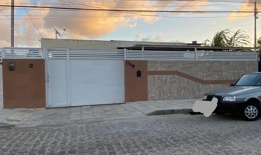 Foto 1 de Casa com 3 Quartos à venda, 175m² em Geisel, João Pessoa